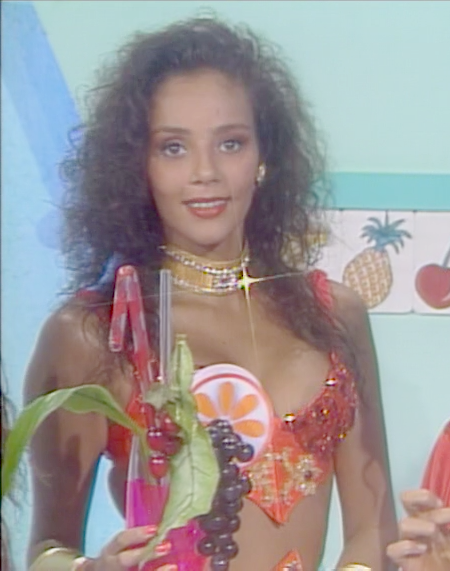 Simone_Burkhard5December2019b_00_26_17_01a